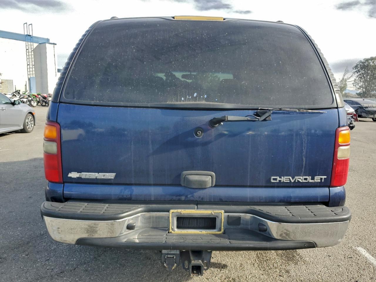 Chevrolet Tahoe C1500 Image 10