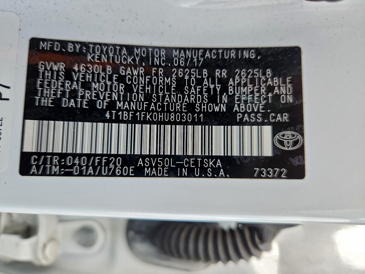 Toyota Camry Le Image 2