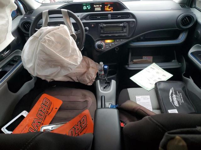 Toyota Prius Image 8