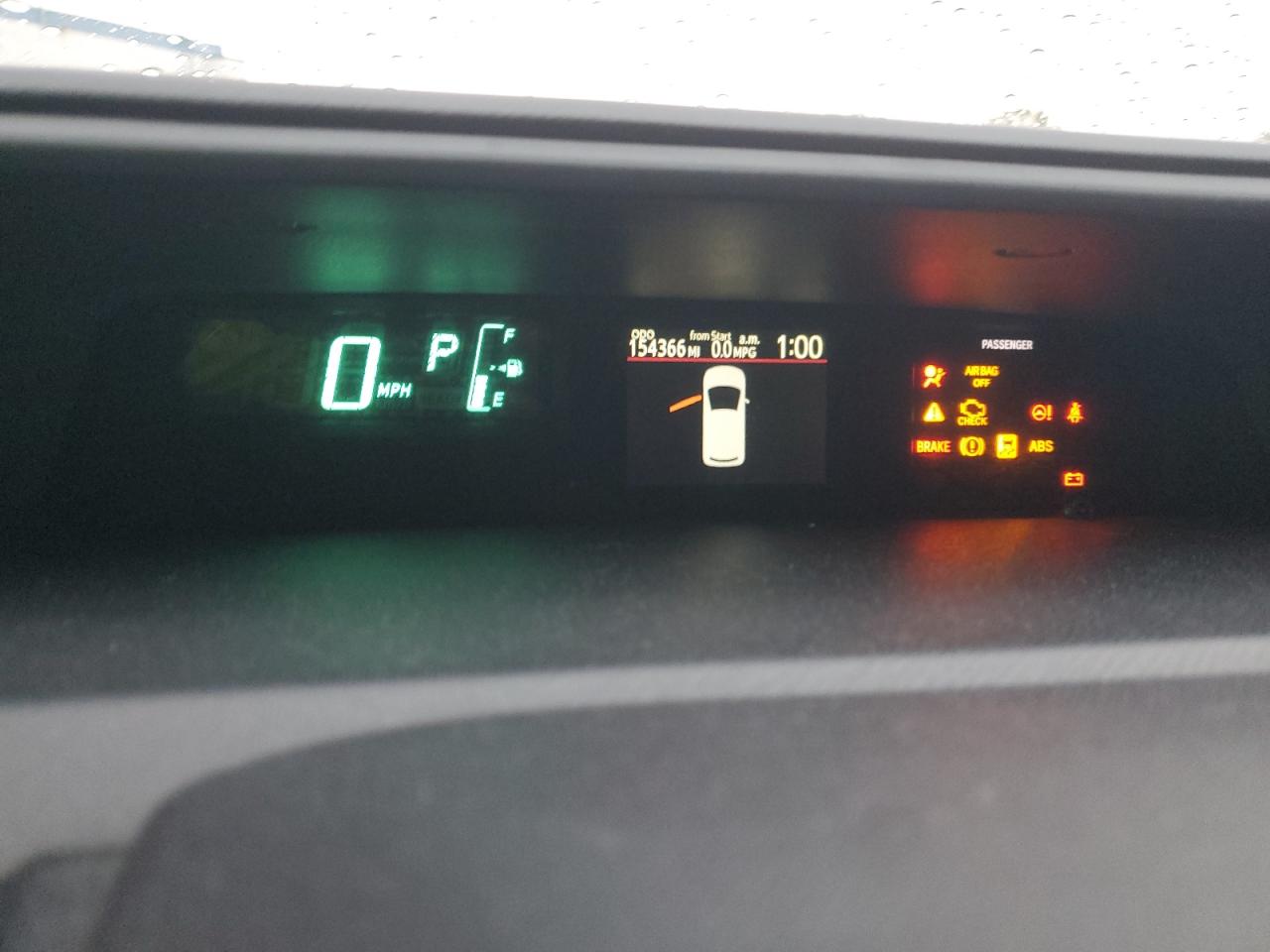 Toyota Prius Image 9