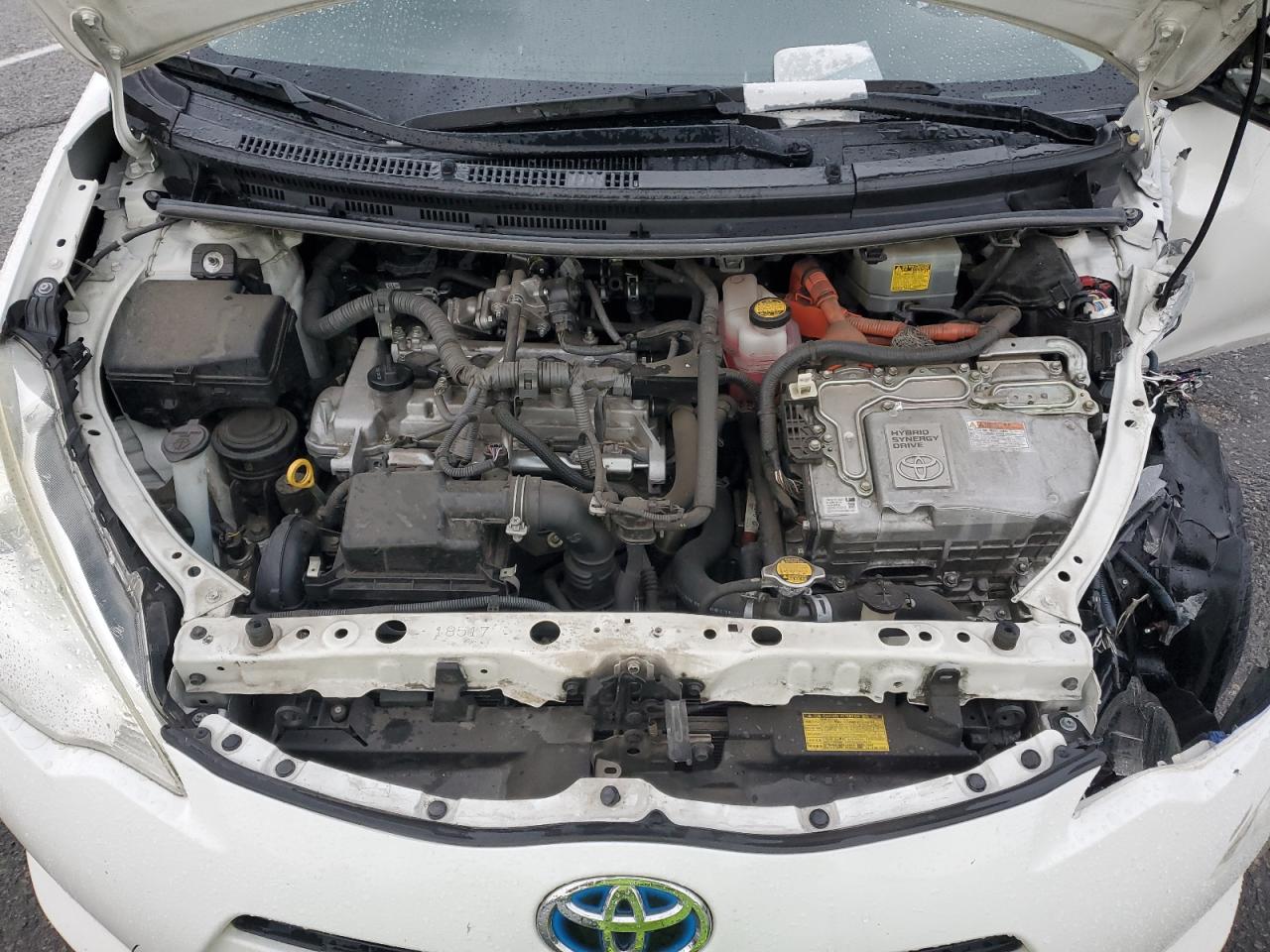 Toyota Prius Image 10