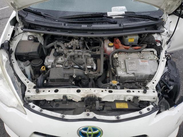Toyota Prius Image 10