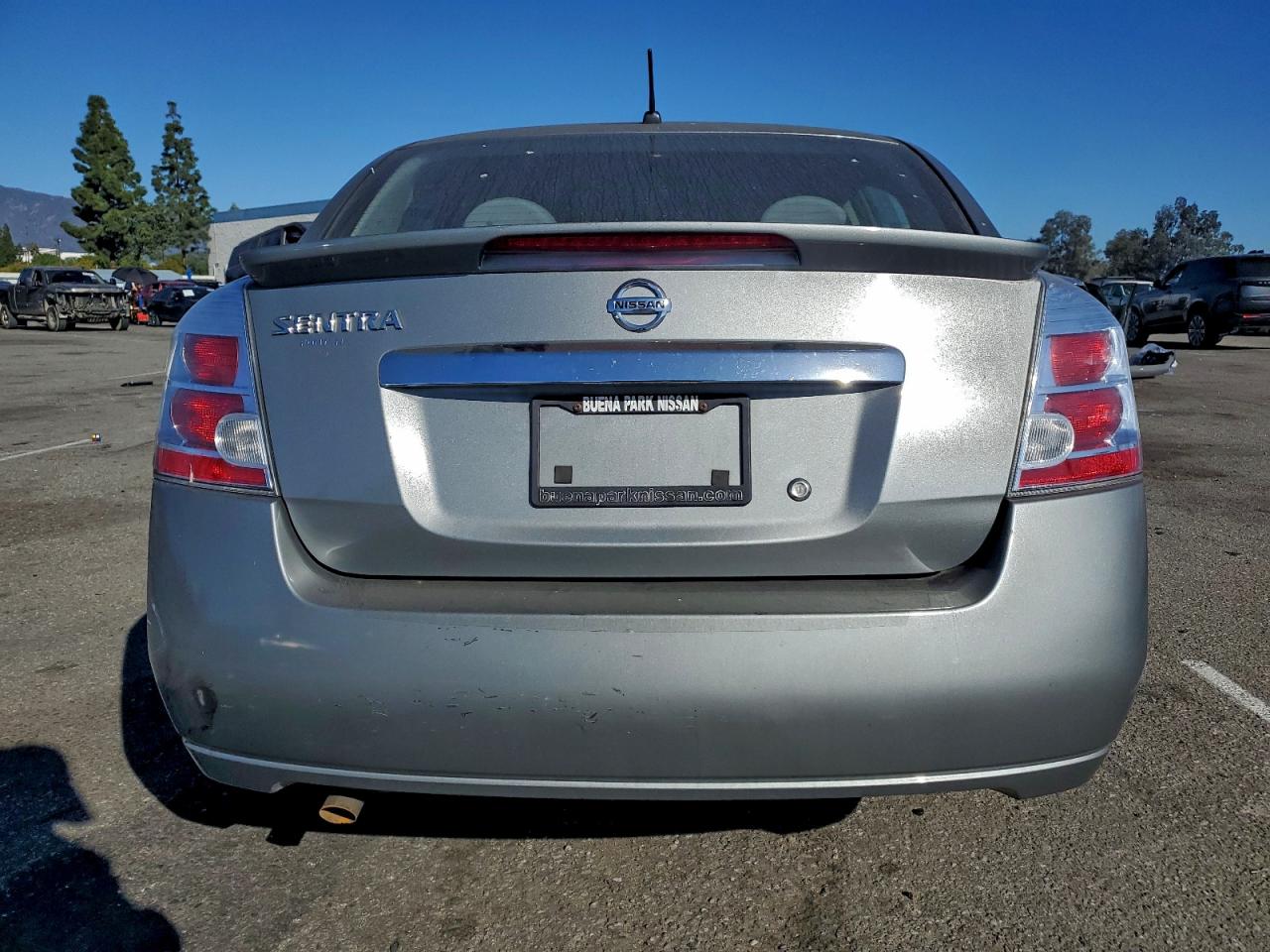 Nissan Sentra 2.0 Image 10