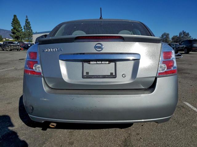 Nissan Sentra 2.0 Image 10