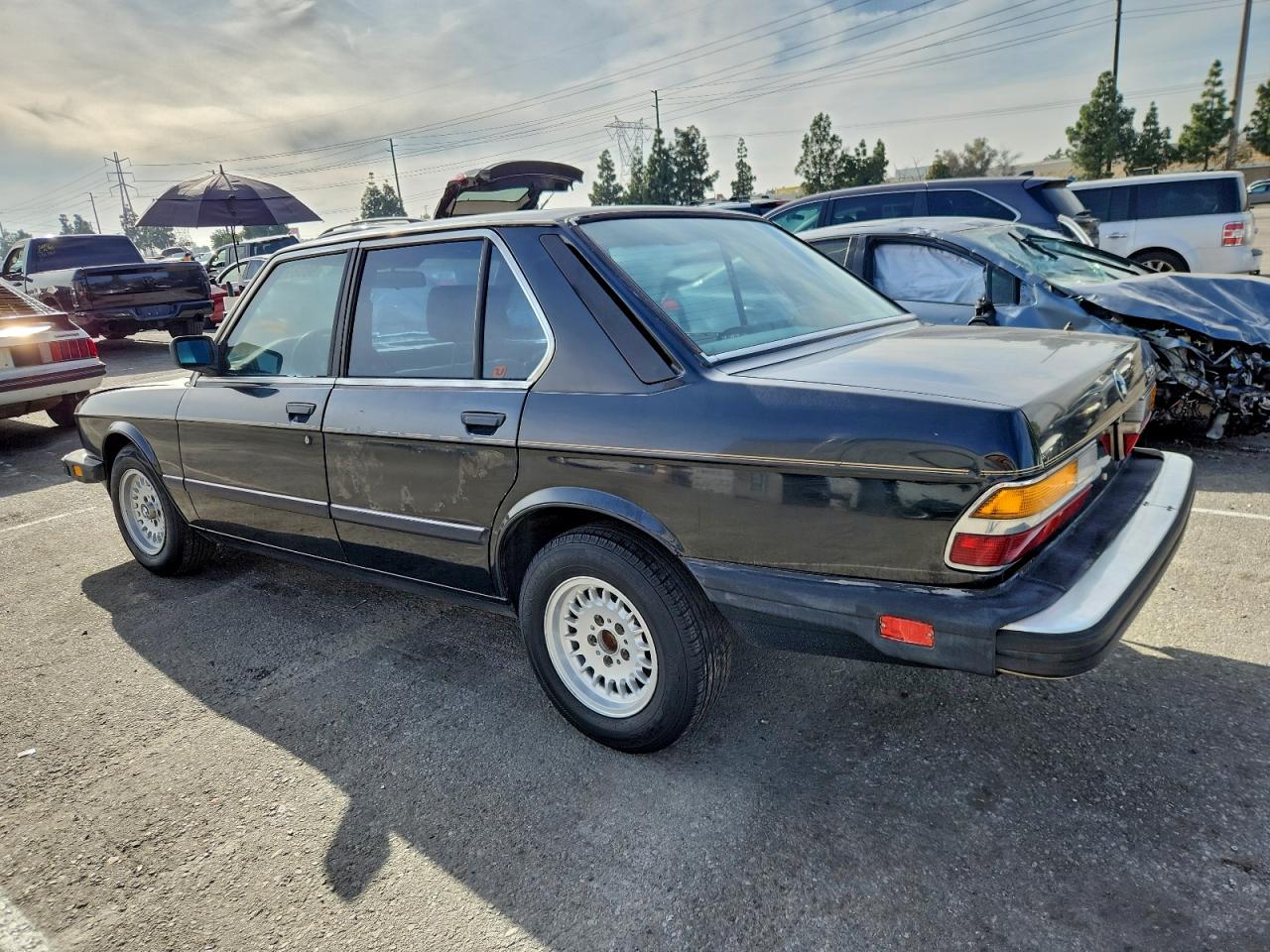 BMW 5 Series E Image 7