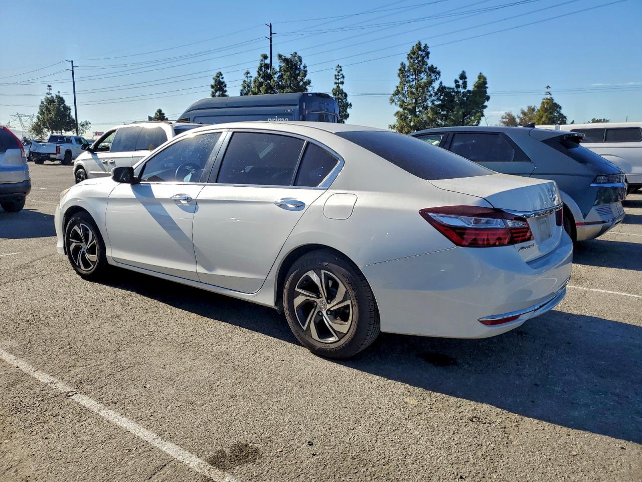 Honda Accord Lx Image 2