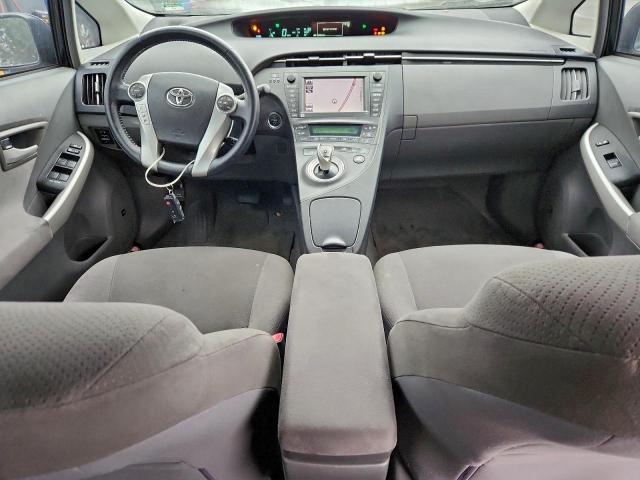 Toyota Prius Image 9