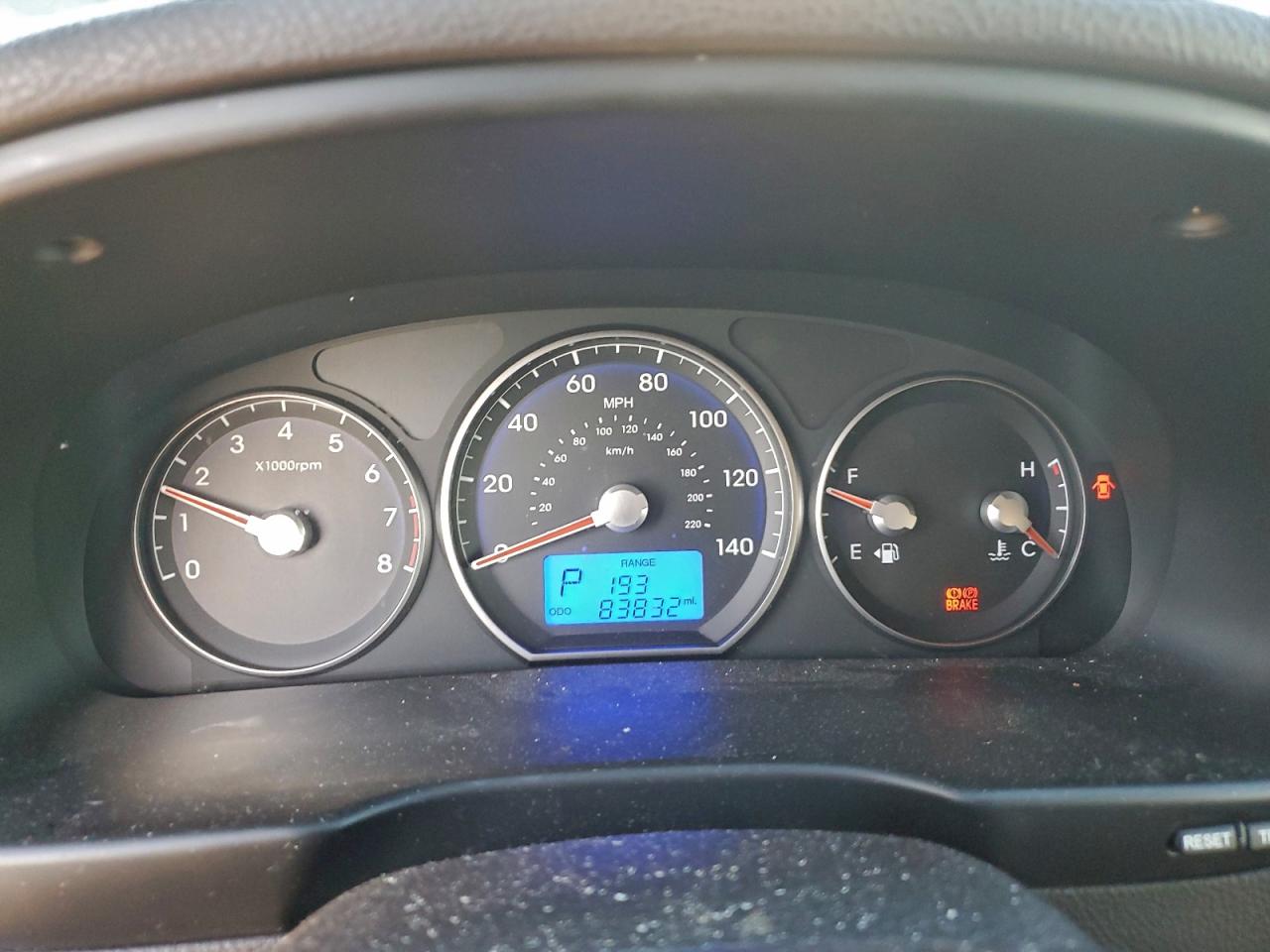 Hyundai SANTA FE Limited Image 9