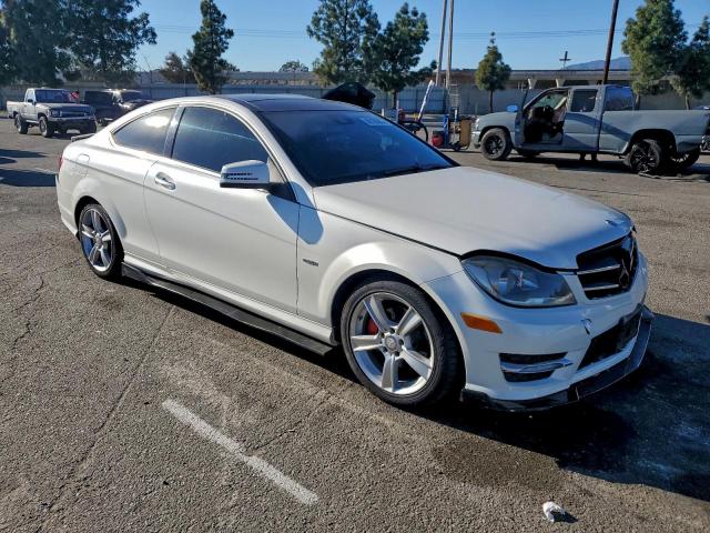 Mercedes-Benz C-Class 250 Image 3