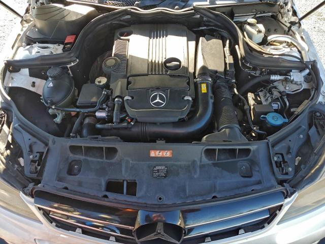 Mercedes-Benz C-Class 250 Image 11