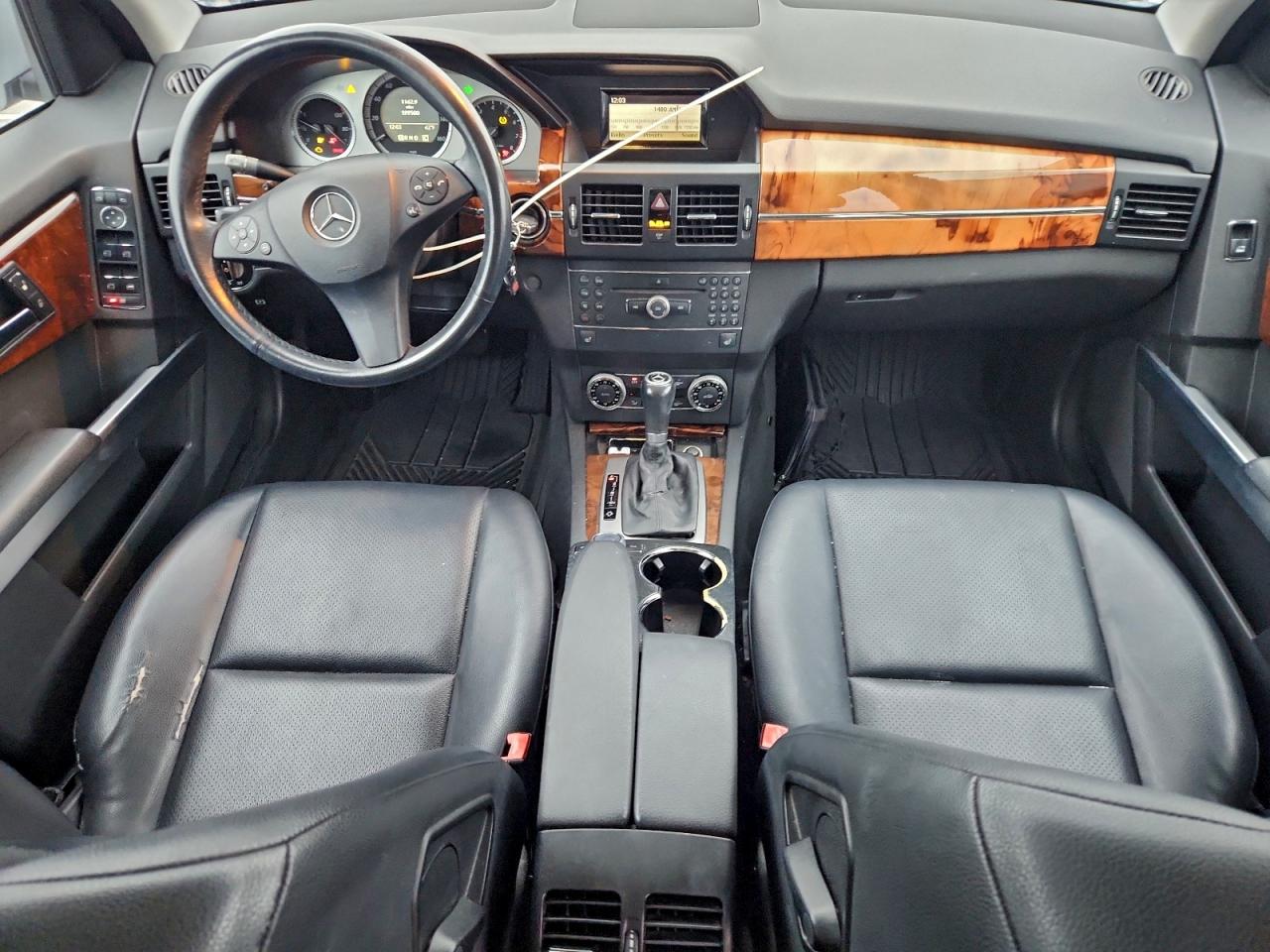 Mercedes-Benz GLK 350 Image 5