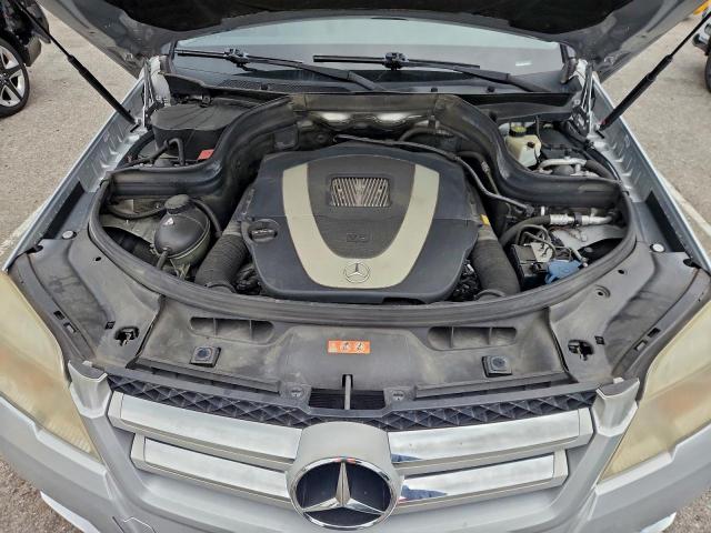 Mercedes-Benz GLK 350 Image 9