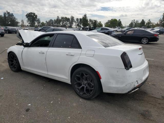 Chrysler 300 Touring Image 3