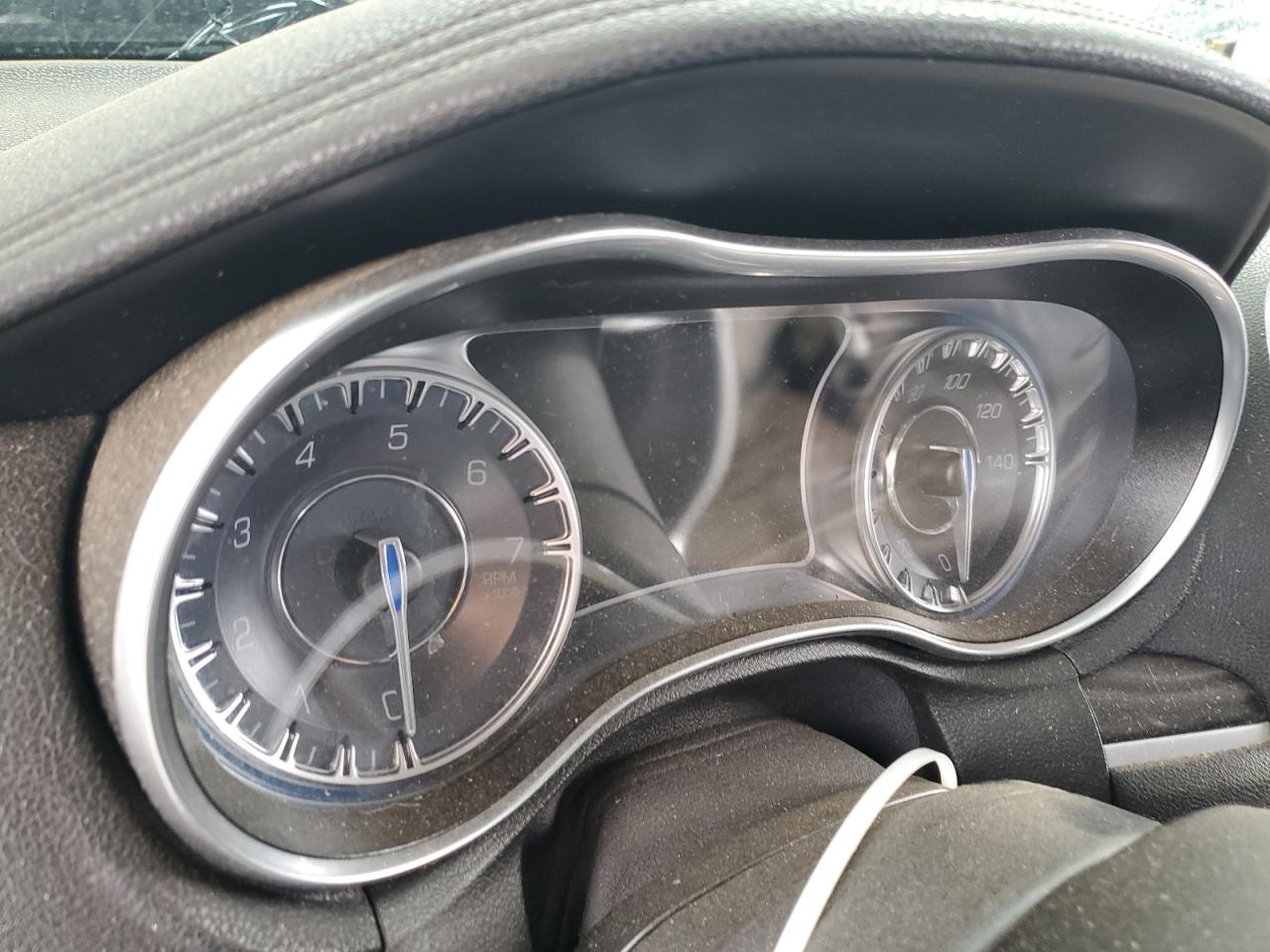 Chrysler 300 Touring Image 12