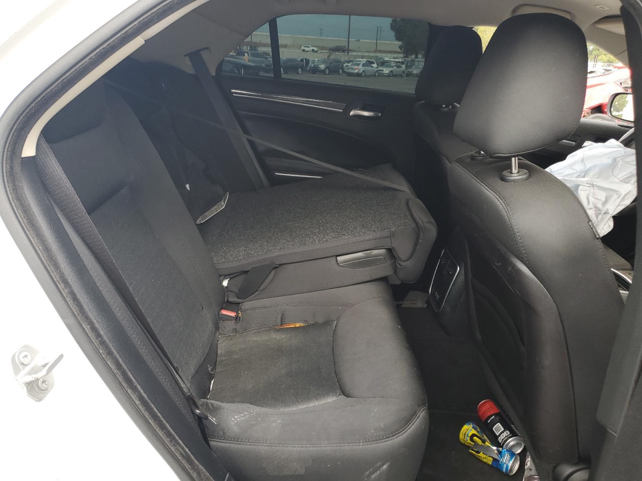 Chrysler 300 Touring Image 8