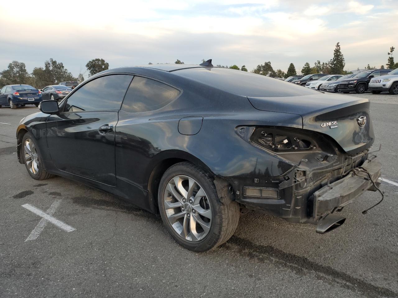 Hyundai Genesis 3.8l Image 10