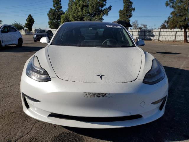 Tesla Model 3 Image 7