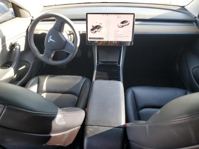 Tesla Model 3 Image 8