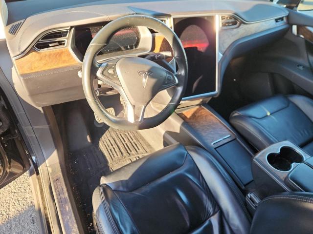 Tesla Model X Image 11