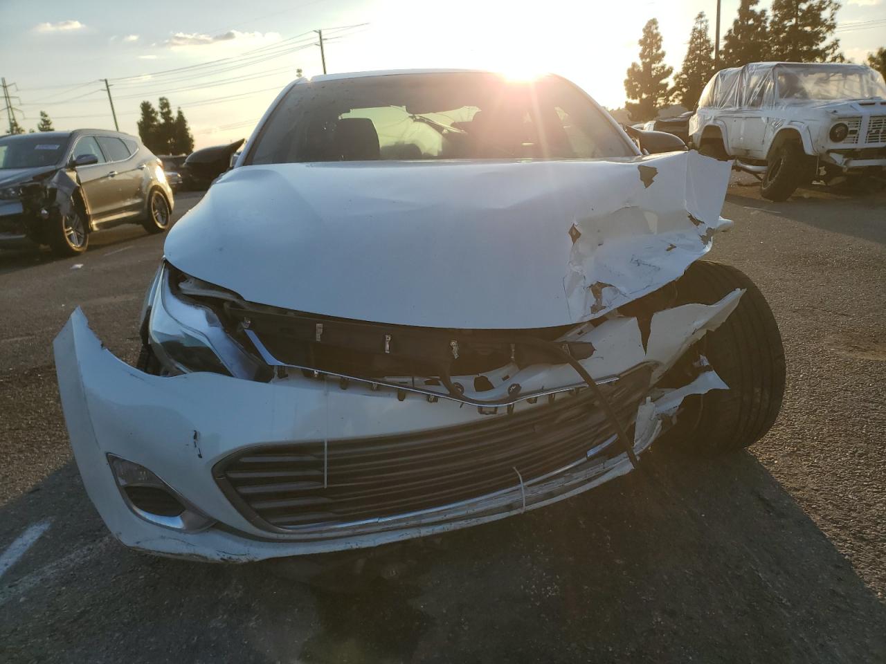 Toyota Avalon Base Image 5