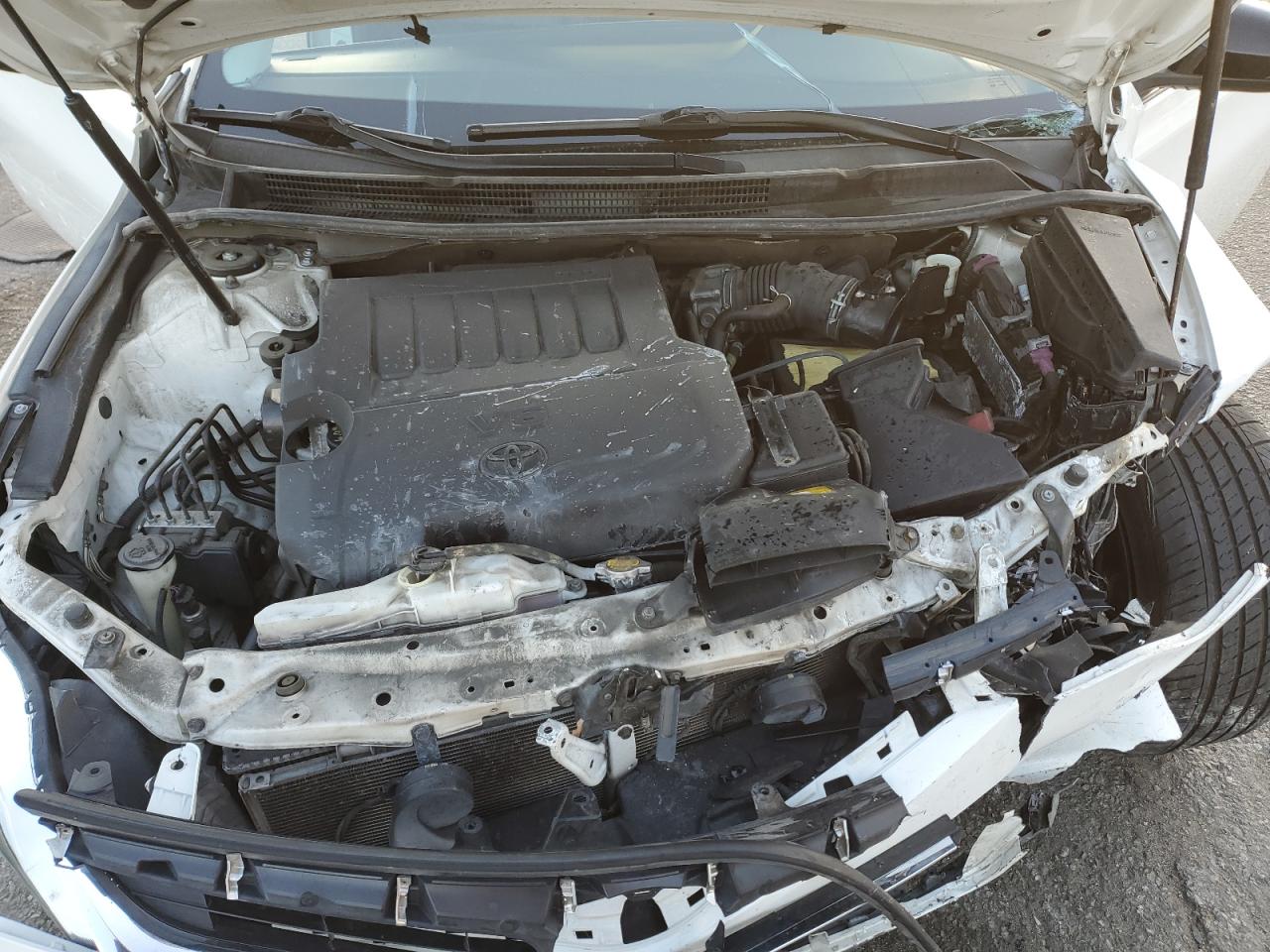 Toyota Avalon Base Image 10