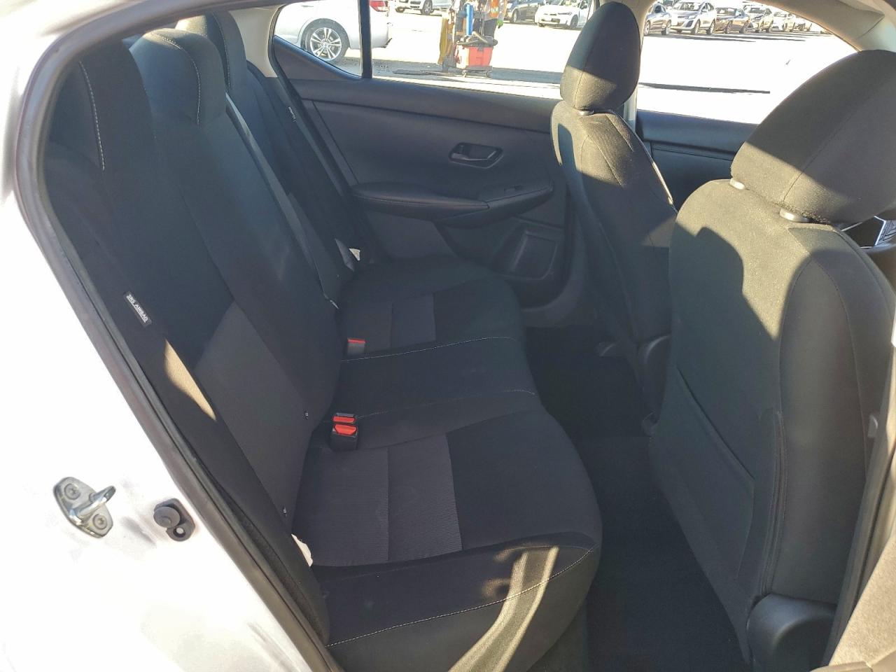 Nissan Sentra Sv Image 5