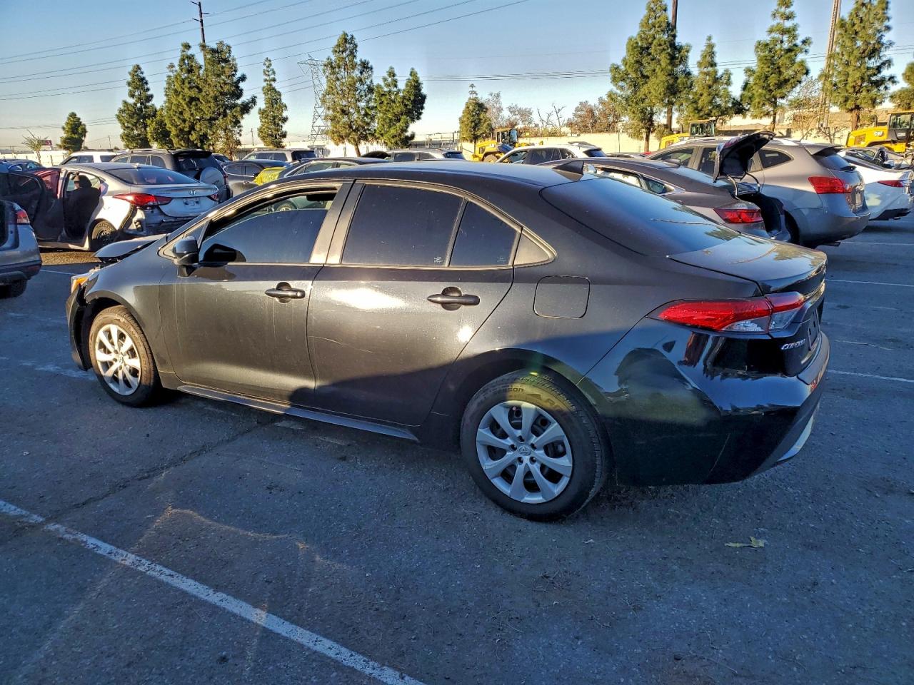 Toyota Corolla Le Image 5