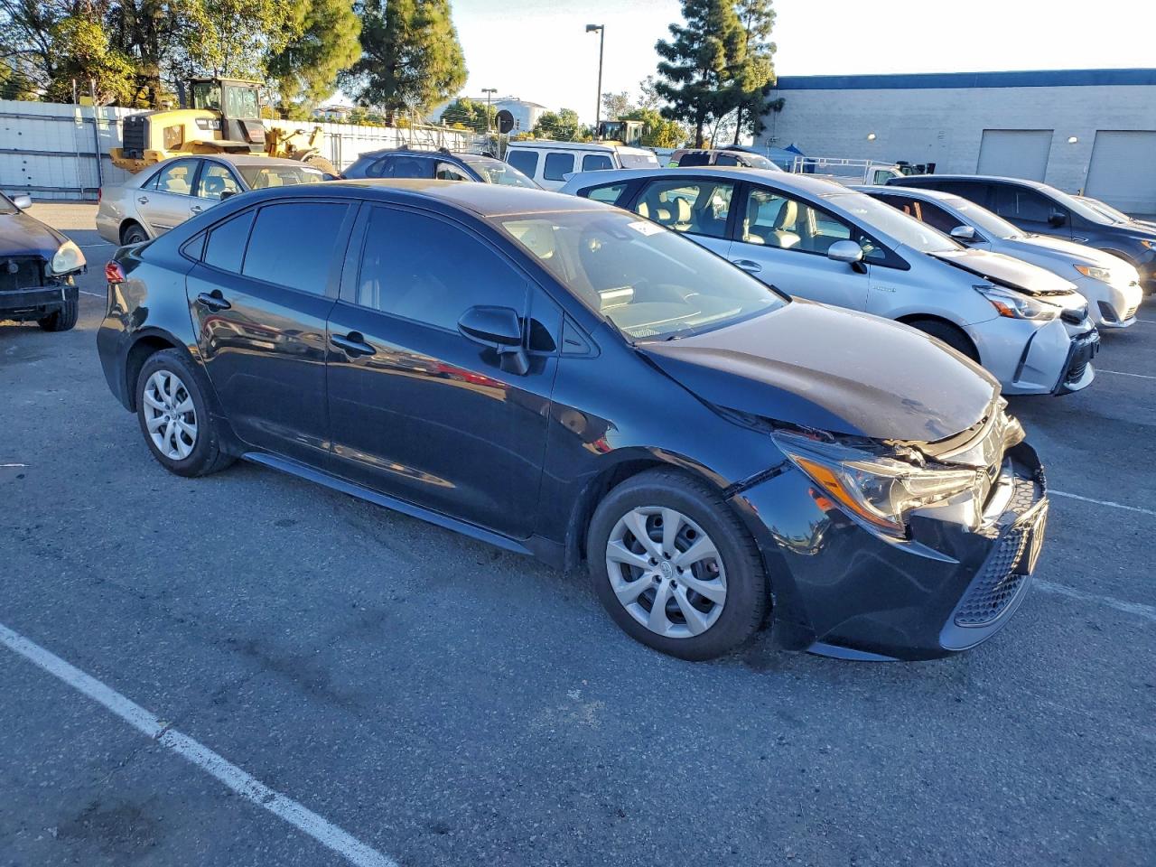 Toyota Corolla Le Image 4