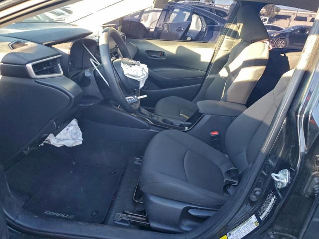 Toyota Corolla Le Image 3