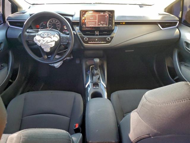 Toyota Corolla Le Image 10