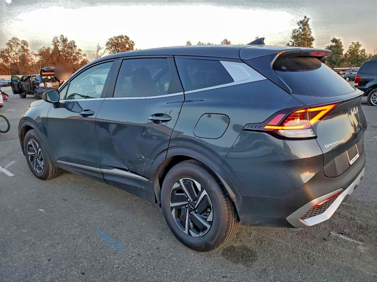 Kia Sportage Lx Image 9