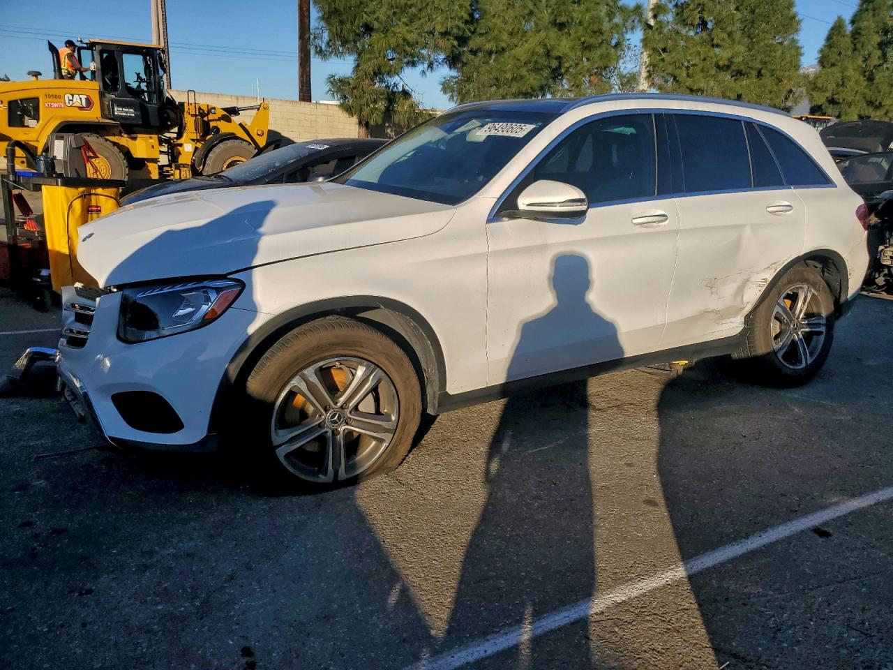 Mercedes-Benz GLC 300 Image 1