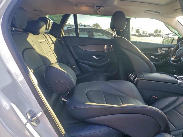 Mercedes-Benz GLC 300 Image 6