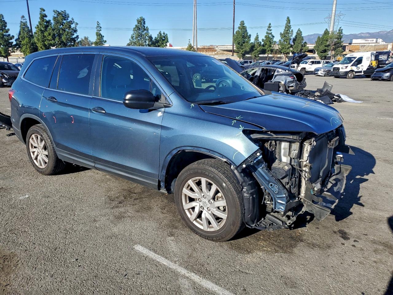 Honda Pilot Lx Image 4