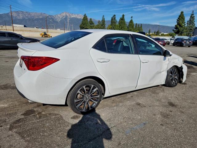 Toyota Corolla L Image 2