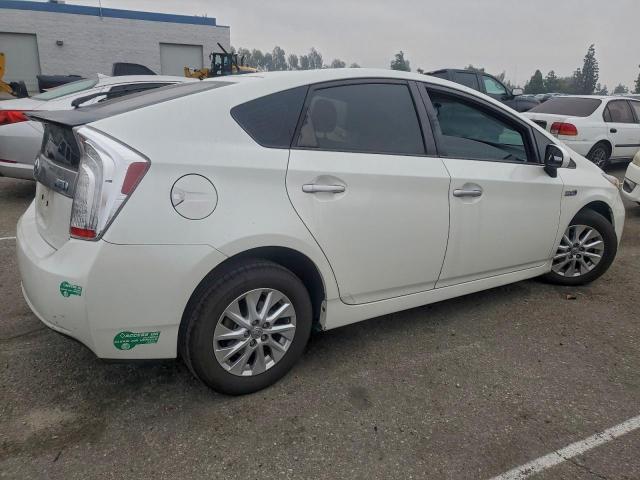 Toyota Prius Image 2