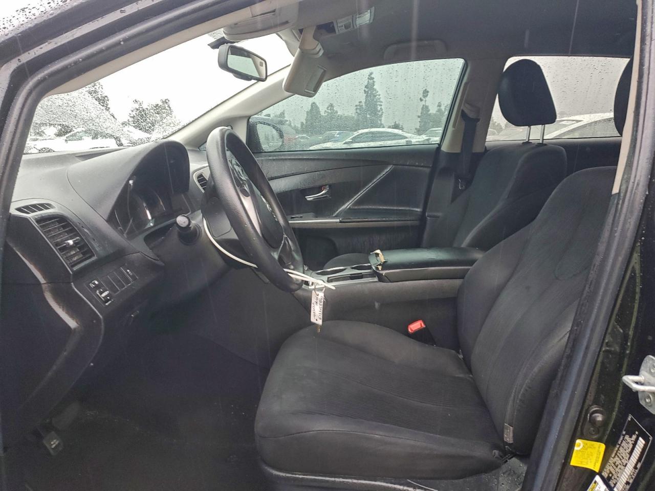 Toyota Venza Le Image 8