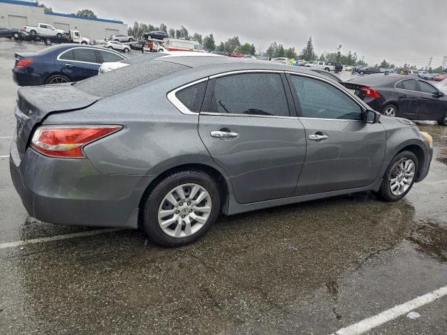 Nissan Altima 2.5 Image 4