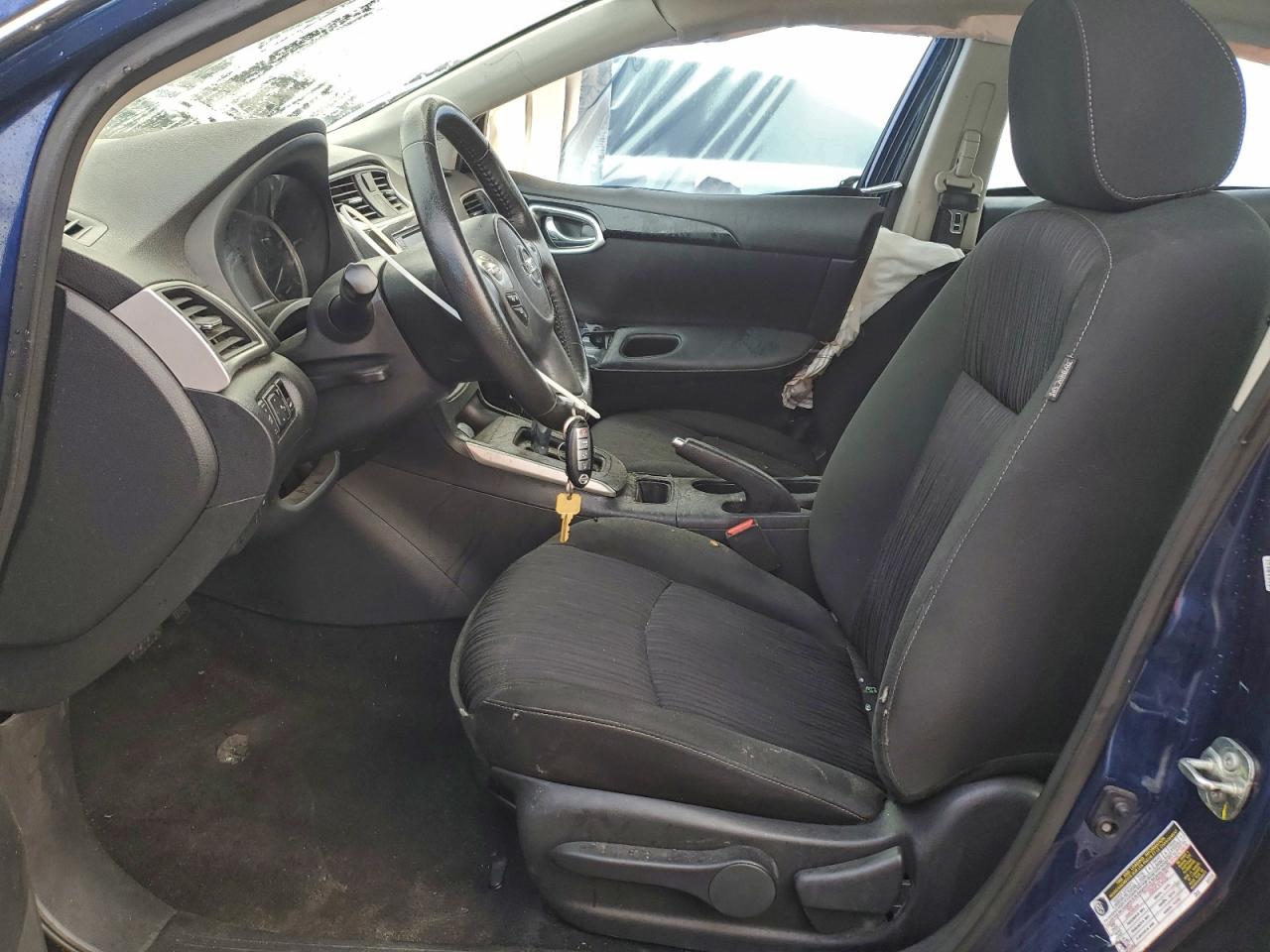 Nissan Sentra S Image 9