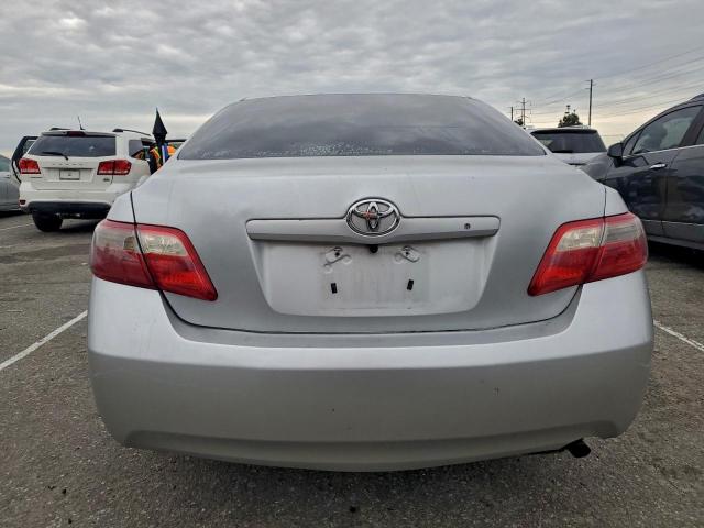 Toyota Camry Base Image 9