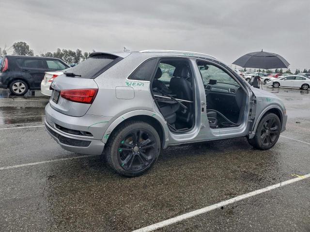 Audi Q3 Premium Plus Image 5