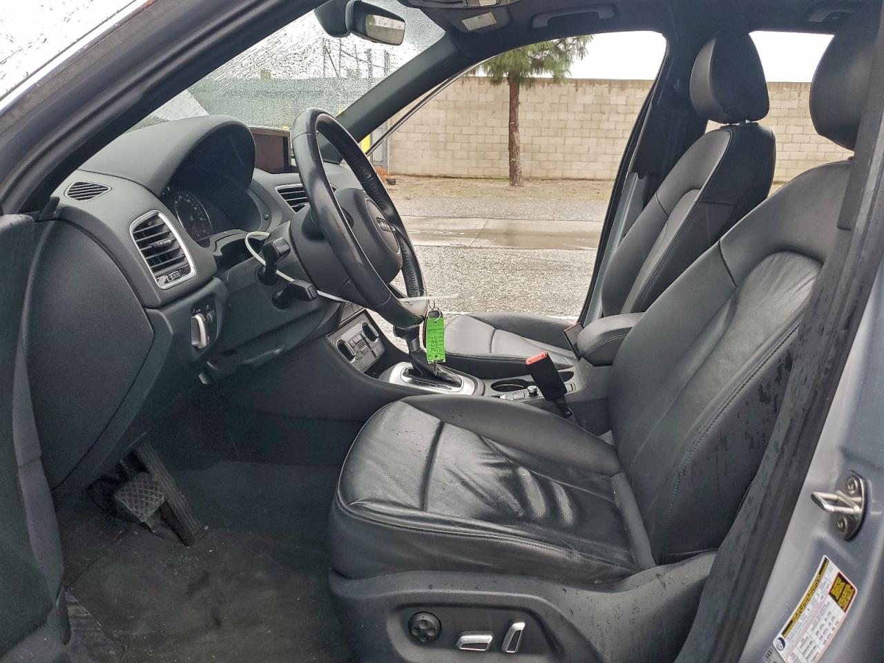 Audi Q3 Premium Plus Image 4