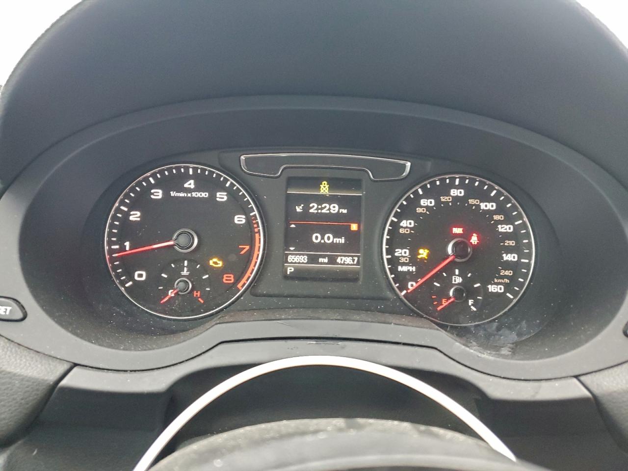 Audi Q3 Premium Plus Image 2