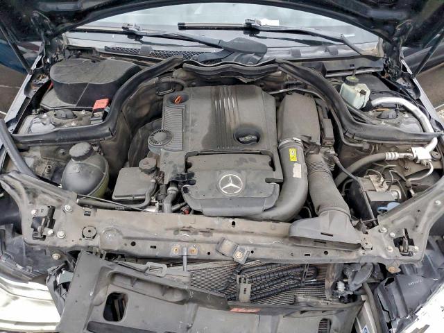 Mercedes-Benz C-Class 250 Image 11