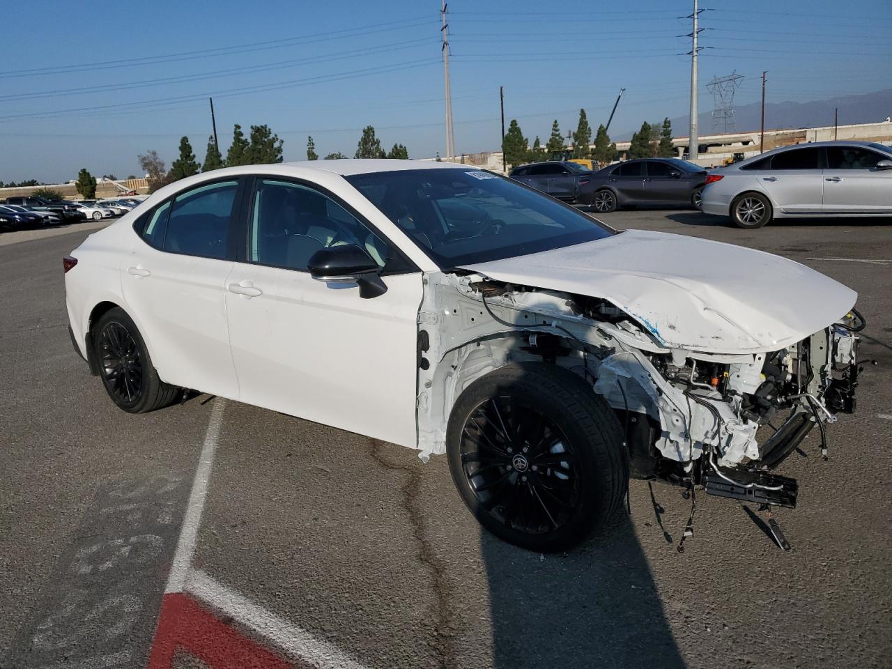 Toyota Camry Xse Image 8