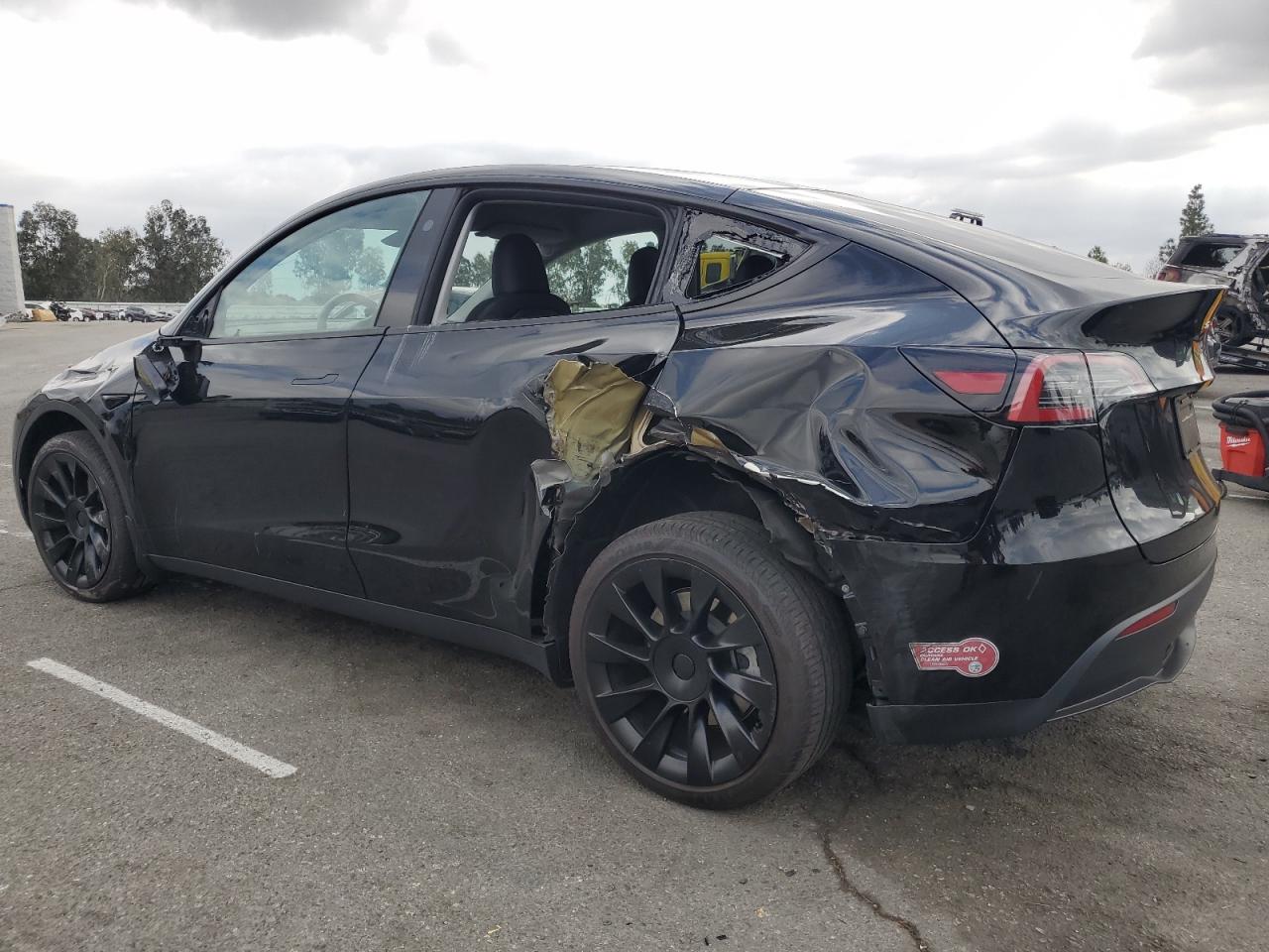 Tesla Model Y Image 3
