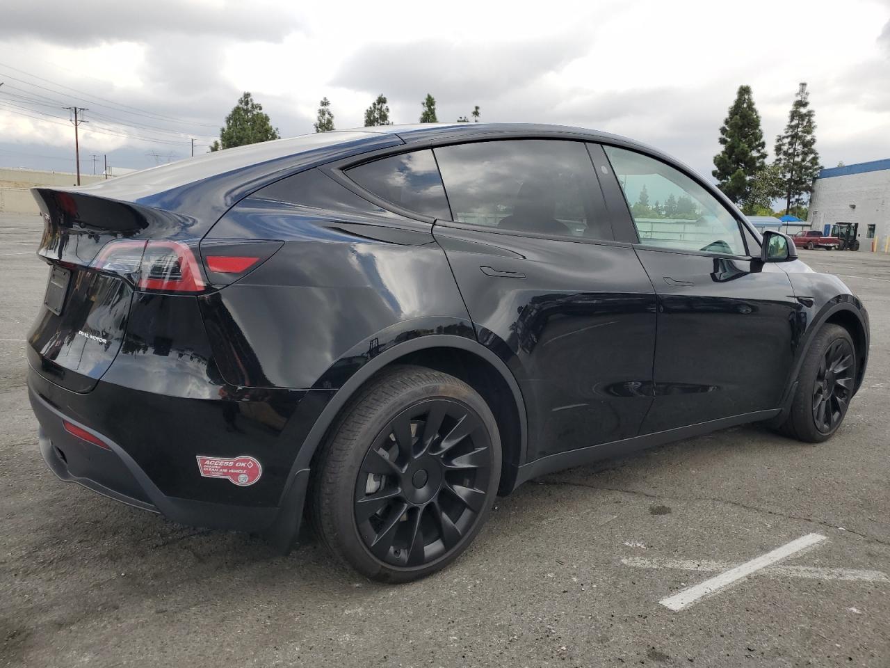Tesla Model Y Image 13
