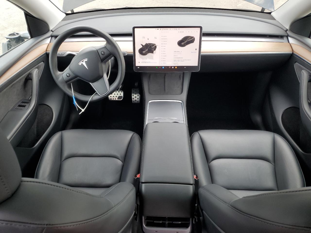 Tesla Model Y Image 4