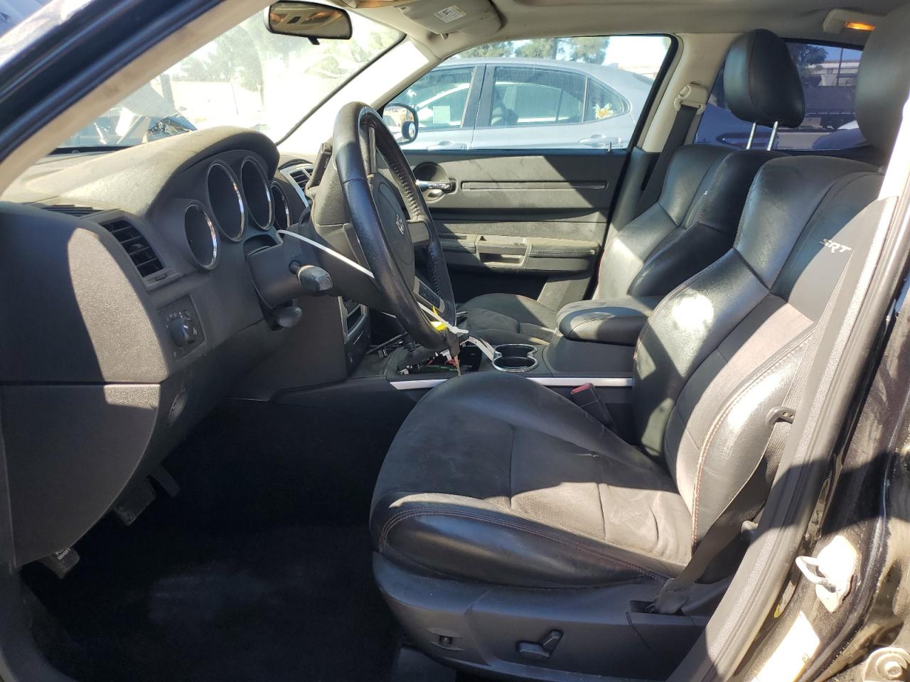 Dodge Charger Srt-8 Image 12