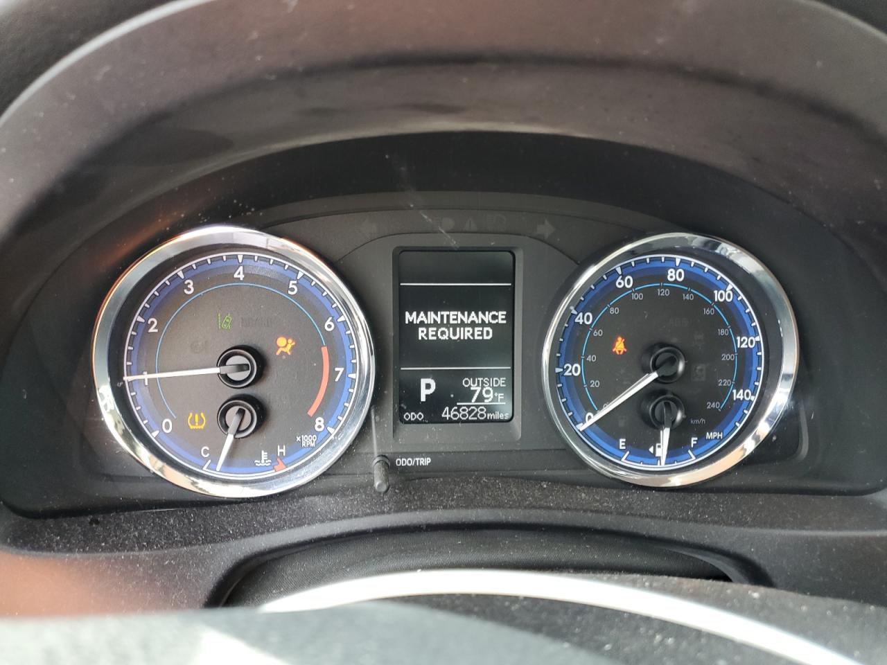 Toyota Corolla L Image 7